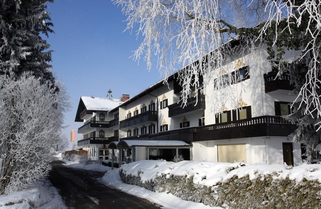 法宾格尔霍夫酒店 基姆湖畔贝尔瑙 外观 照片
